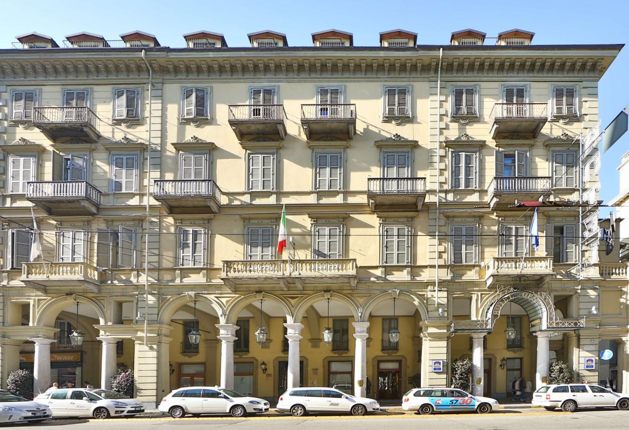 Western Genova 4*