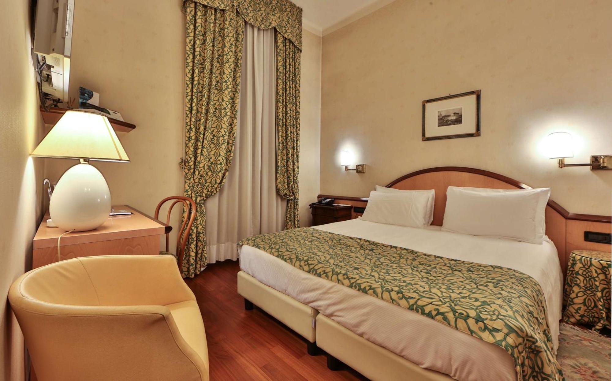 Western Genova 4* Turin