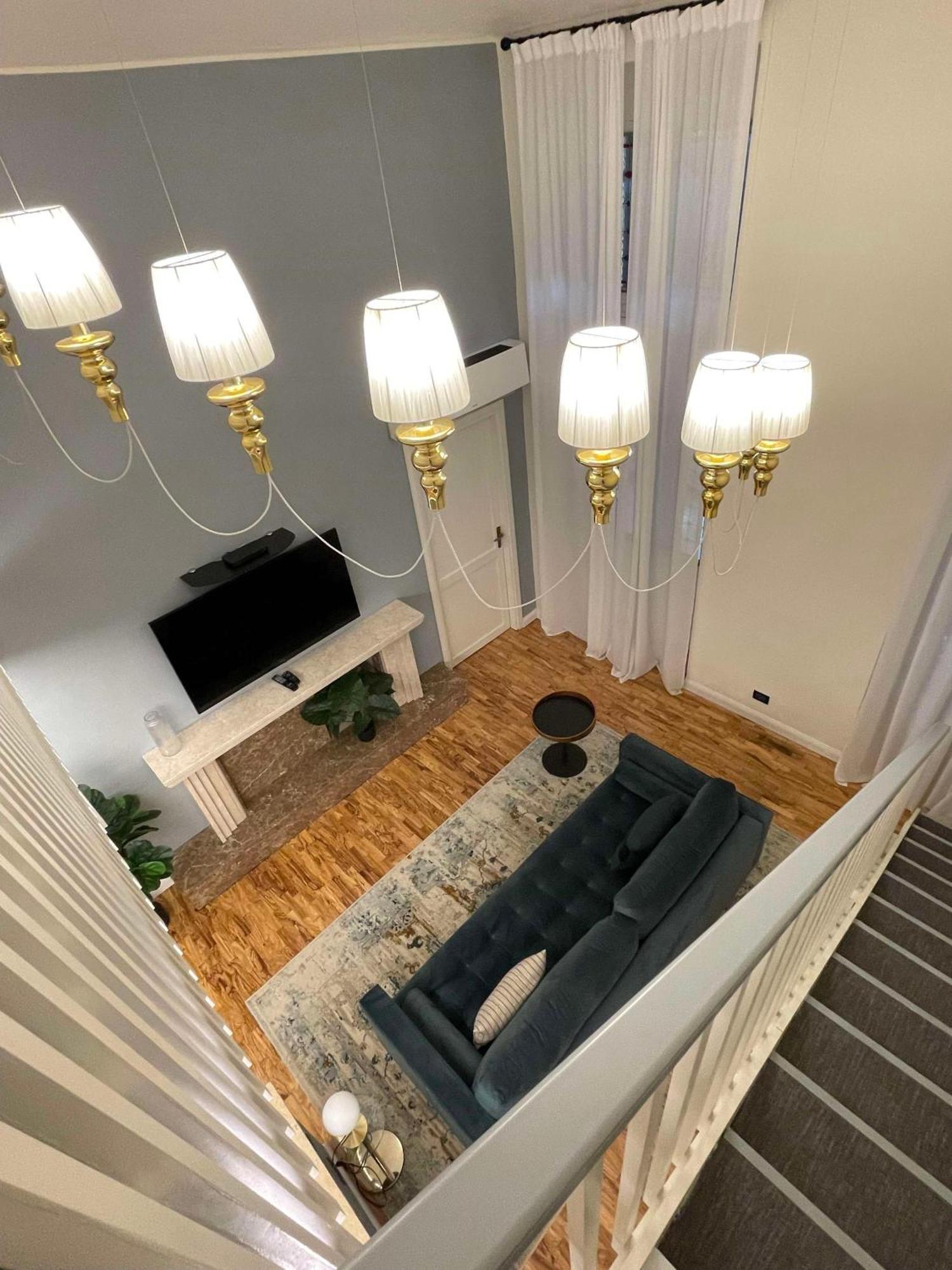 Western Genova 4*