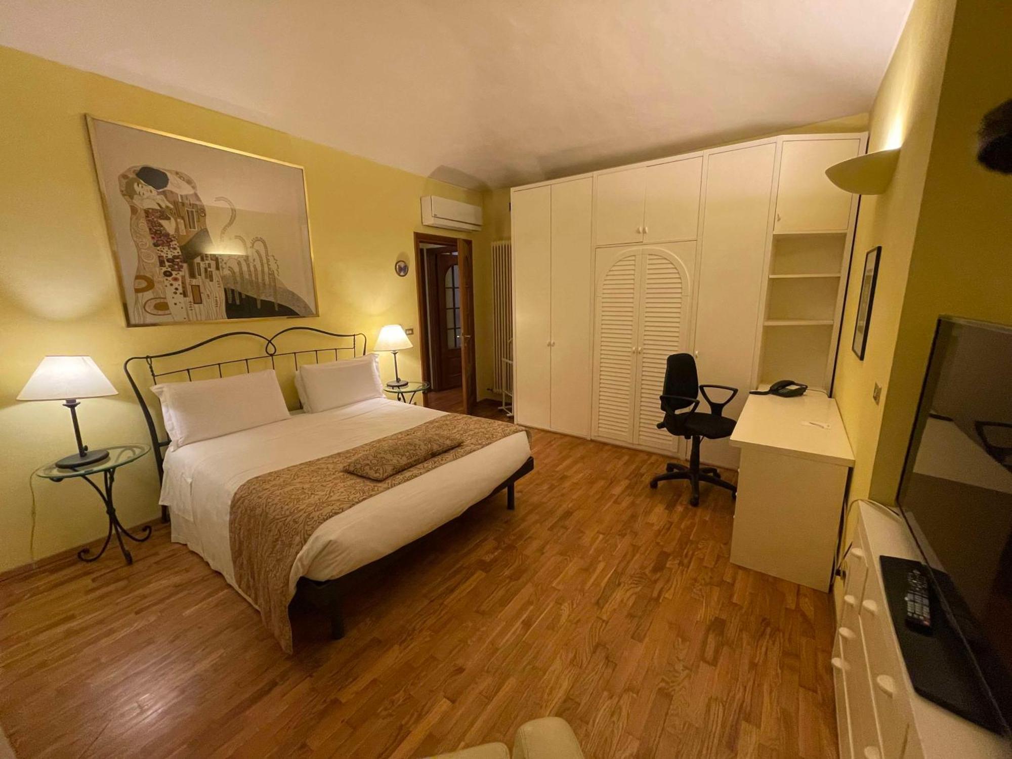 Hotel Western Genova Turin